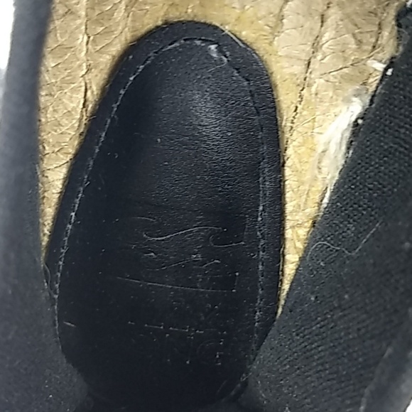 Billabong Slip On Beach Shoes Size 8 - Picture 7 of 8